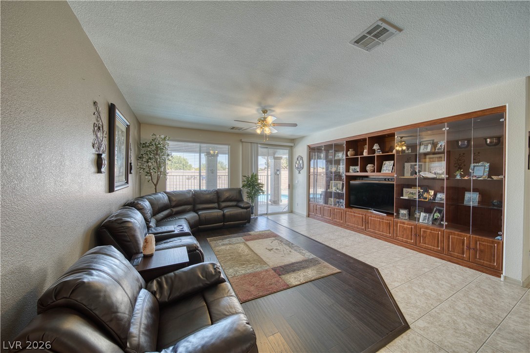 Photo 8 of 18, 5710 Alfano Avenue