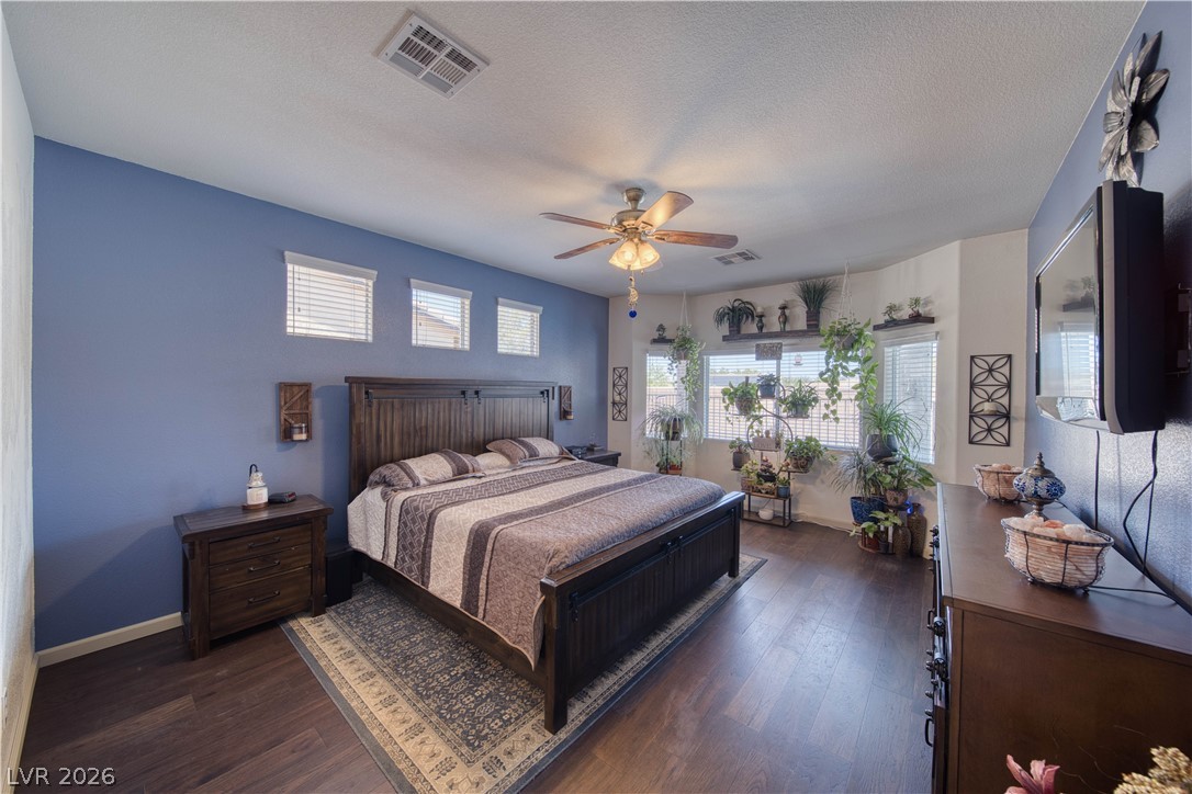 Photo 9 of 18, 5710 Alfano Avenue