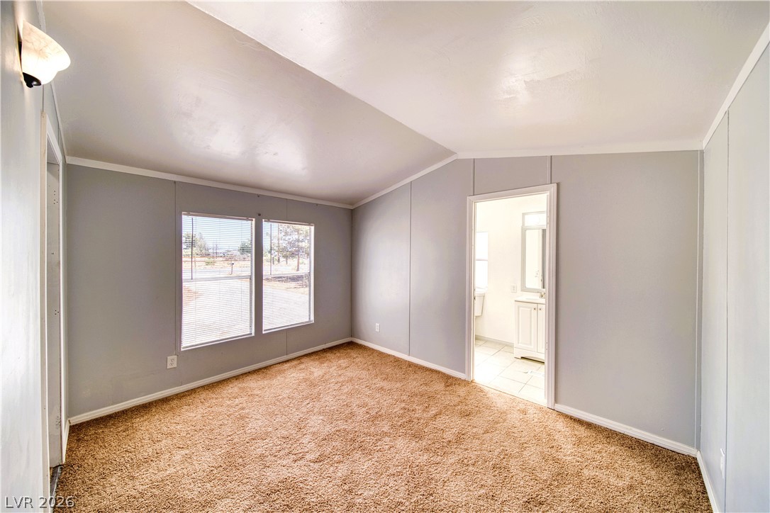 Photo 7 of 28, 6920 Oakridge Avenue