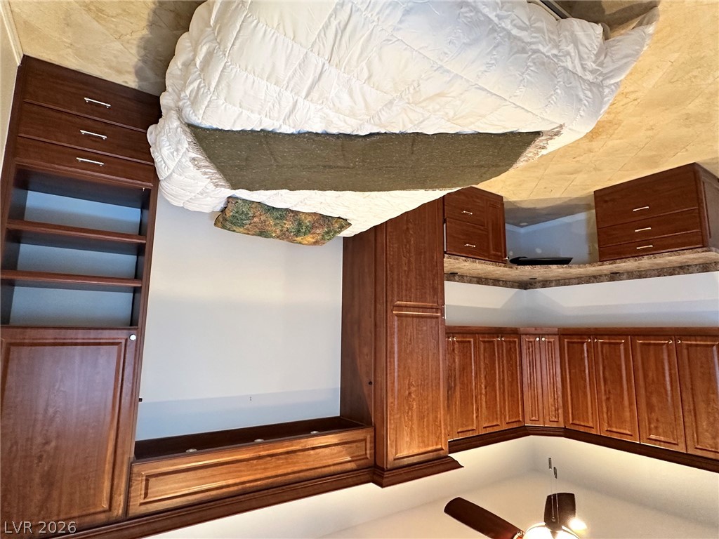 Photo 7 of 47, 2742 Darby Falls Drive