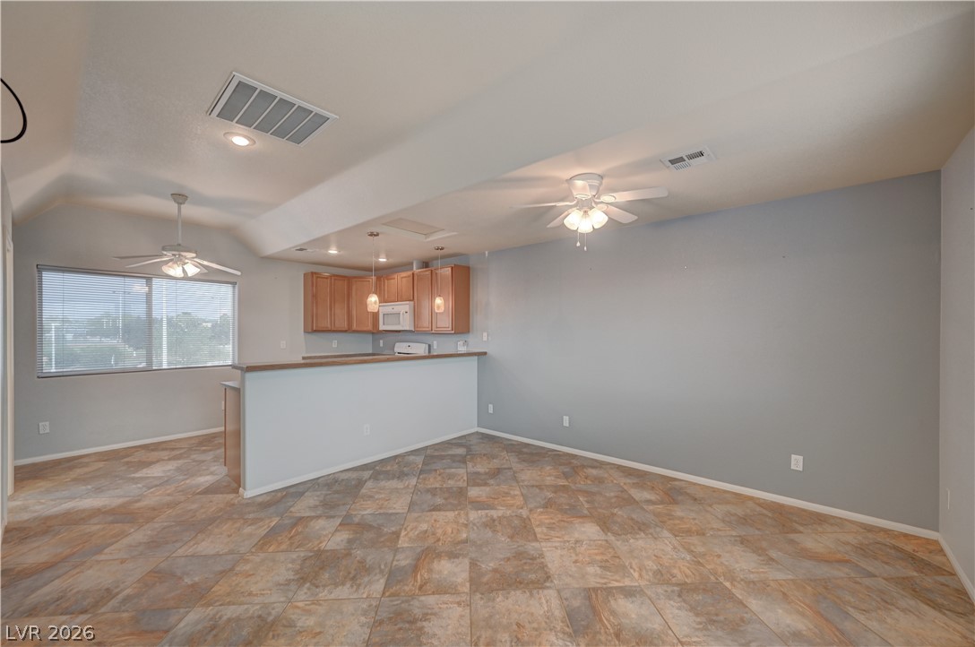 Photo 56 of 59, 809 Upland Boulevard