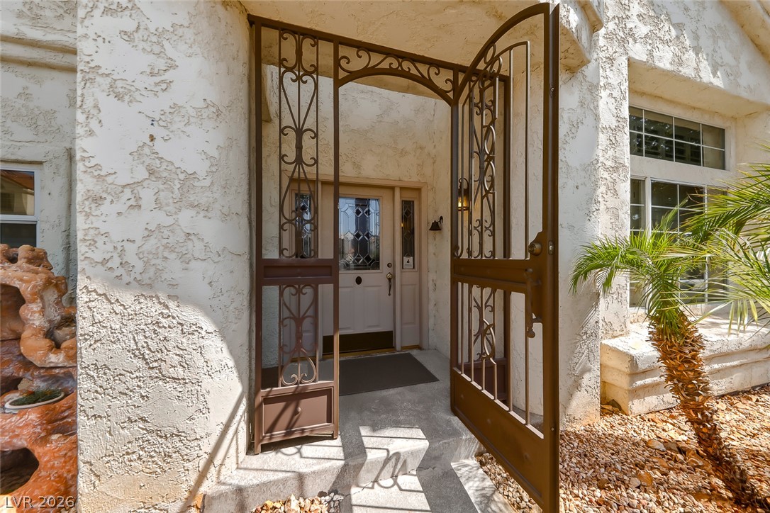 Photo 9 of 39, 7628 Belmondo Lane
