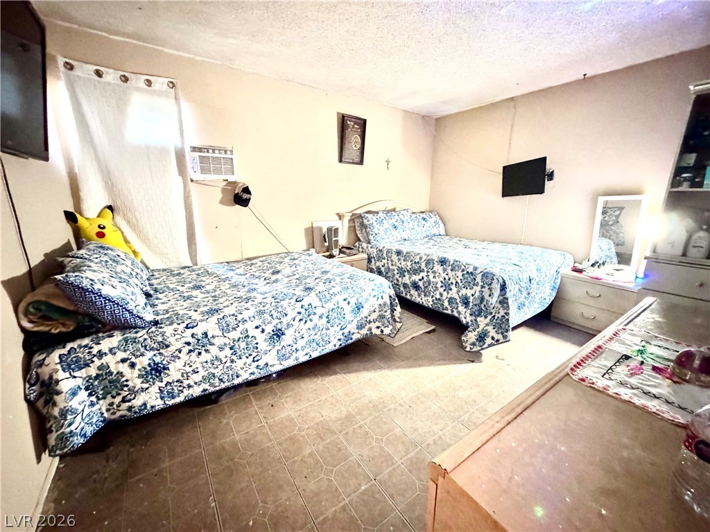 Photo 11 of 13, 3175 Marsford Place