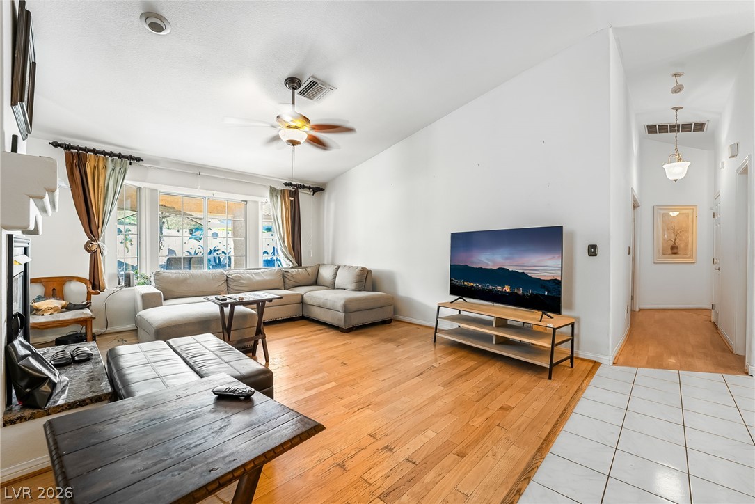 Photo 10 of 43, 2621 Batelli Court