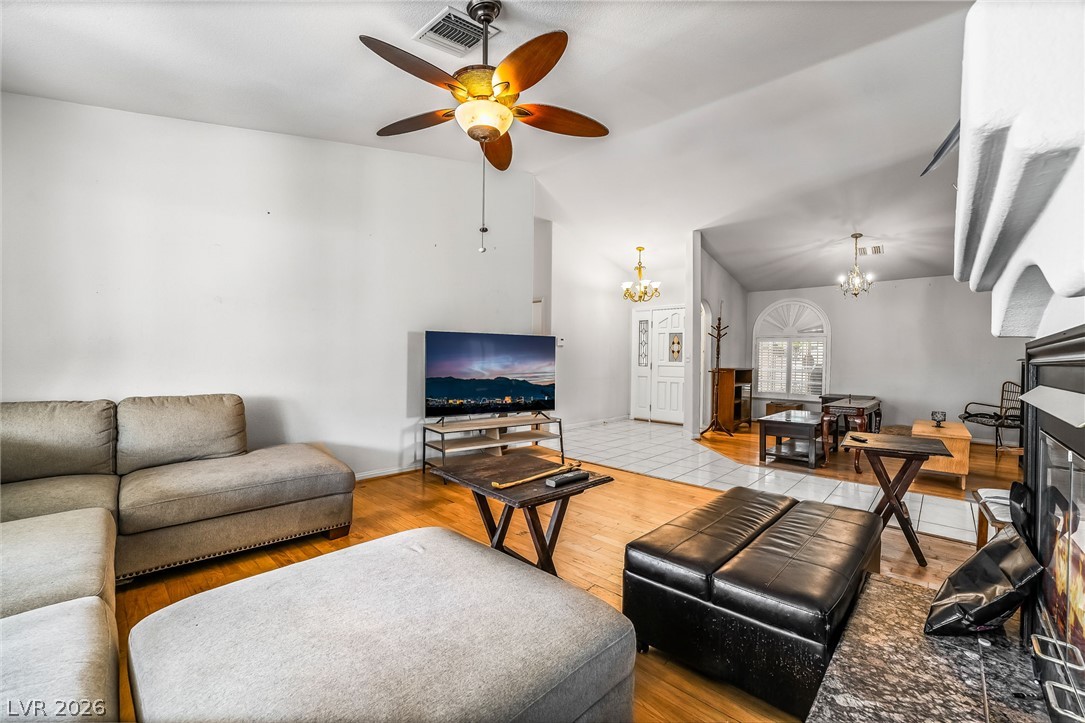 Photo 13 of 43, 2621 Batelli Court