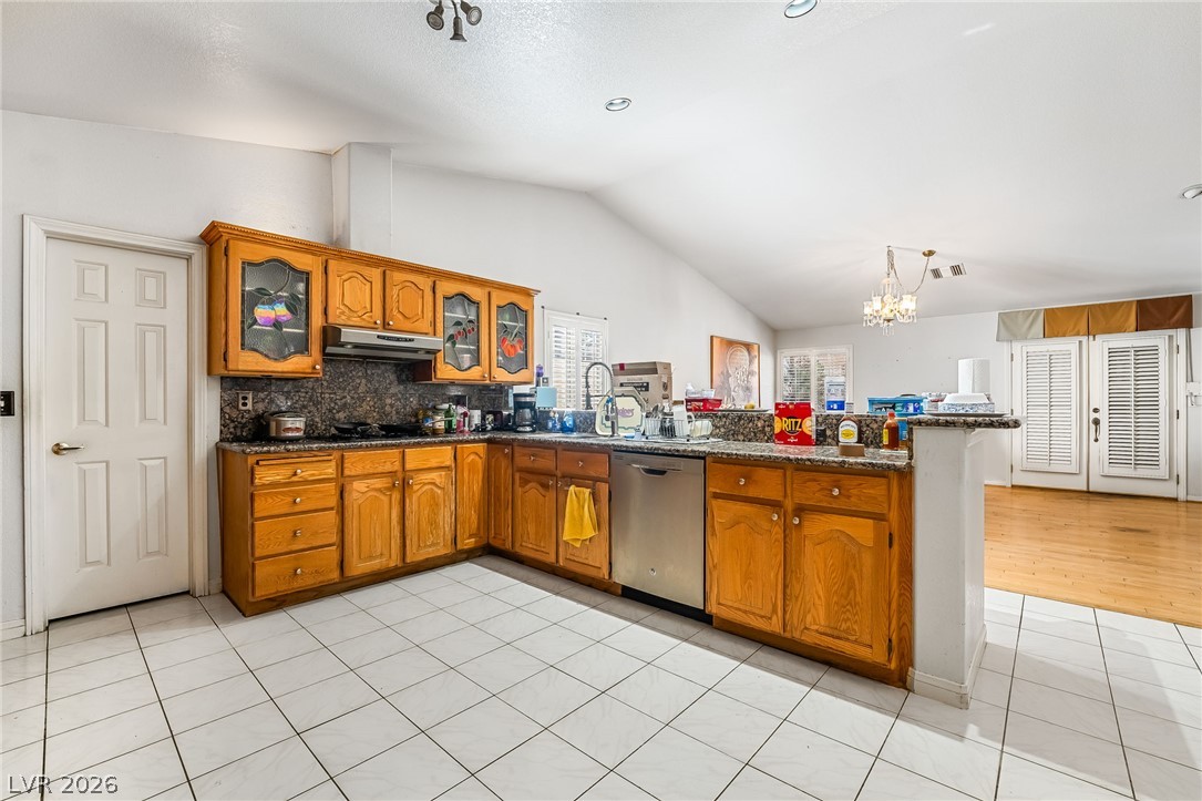 Photo 20 of 43, 2621 Batelli Court