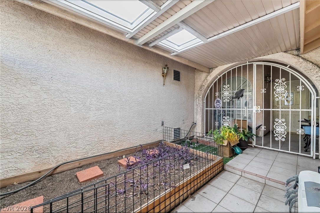 Photo 4 of 2621 Batelli Court