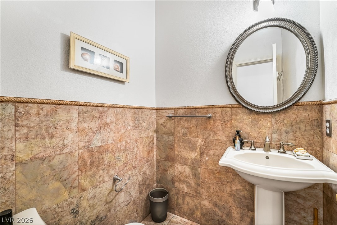 Photo 23 of 43, 2621 Batelli Court