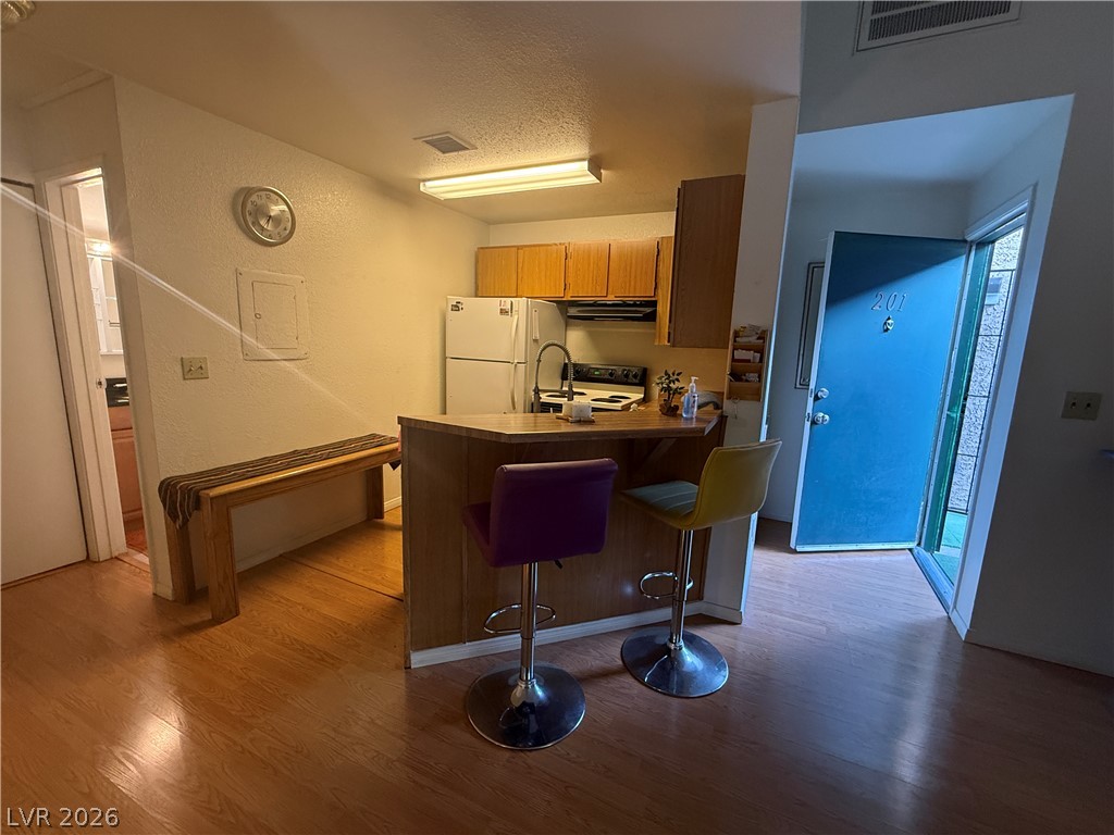 Photo 5 of 460 Elm Drive #201