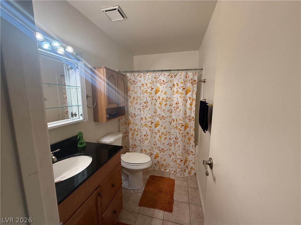 Photo 19 of 21, 460 Elm Drive #201