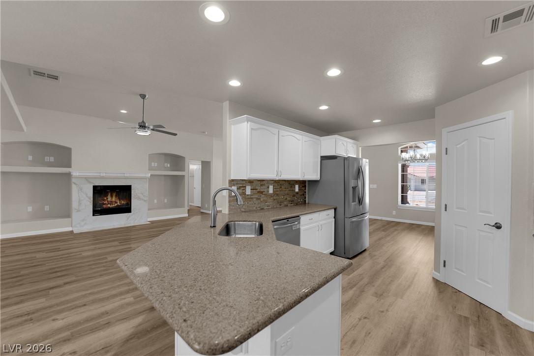 Photo 12 of 31, 6711 Longmeadow Drive