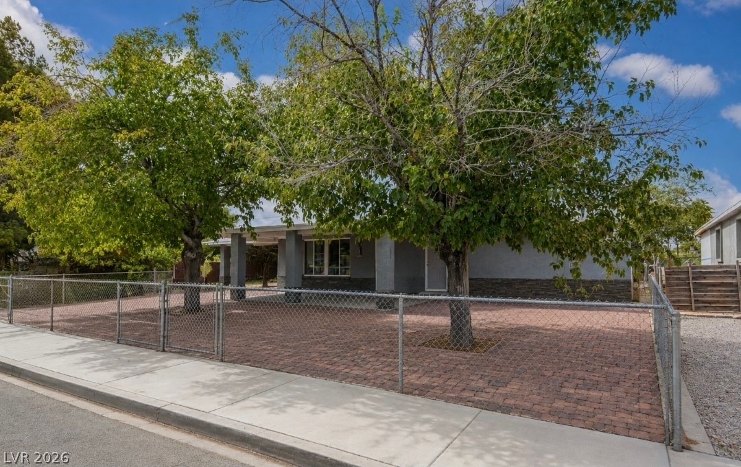 3216 Osage Avenue, Las Vegas 89101
