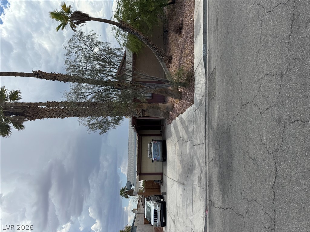 Photo 2 of 6881 Legalla Lane