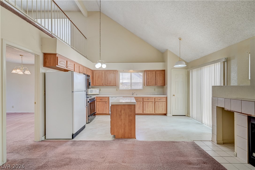 Photo 9 of 56, 7129 Deepriver Circle
