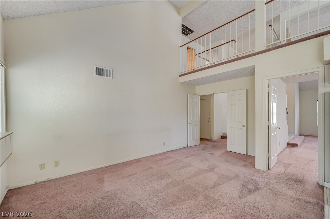 Photo 13 of 56, 7129 Deepriver Circle