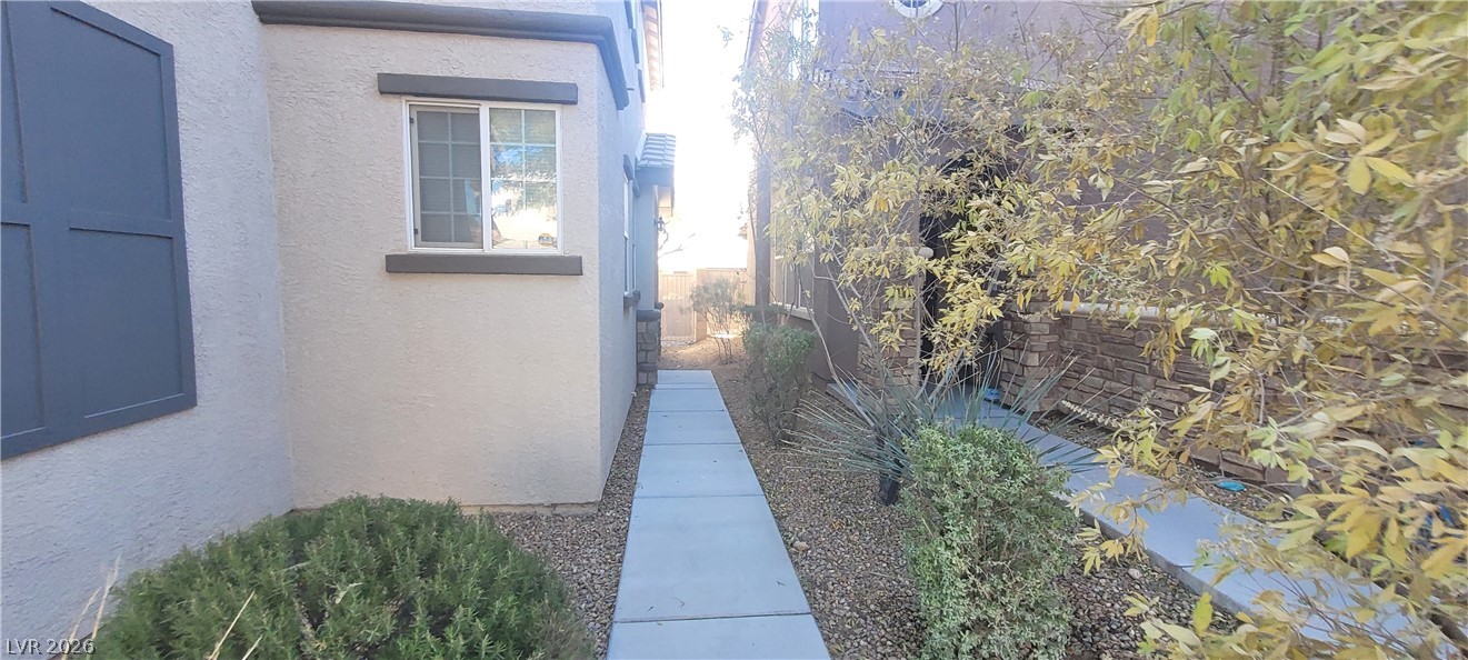 Photo 3 of 8695 Canfield Canyon Avenue