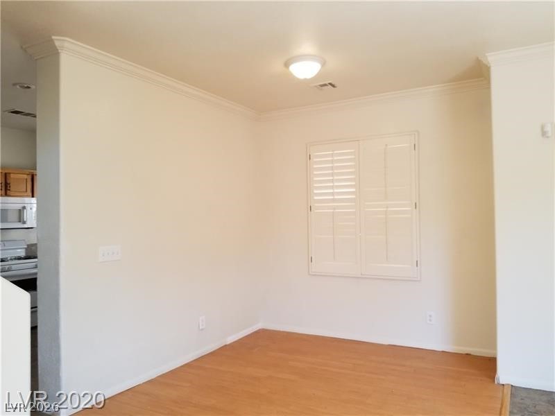 Photo 21 of 41, 9937 La Paca Avenue