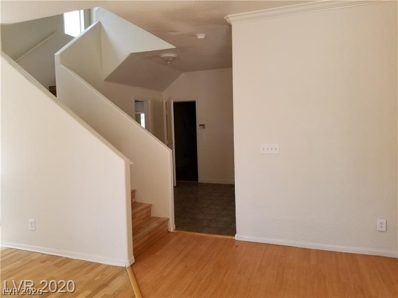 Photo 24 of 41, 9937 La Paca Avenue