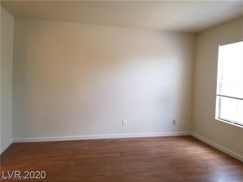 Photo 33 of 41, 9937 La Paca Avenue
