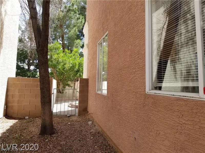 Photo 39 of 41, 9937 La Paca Avenue