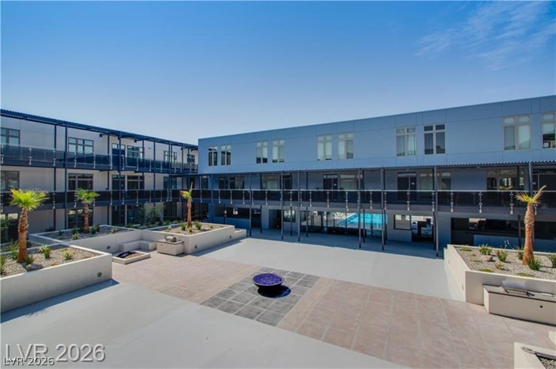 Photo 38 of 42, 8925 W Flamingo Road #228