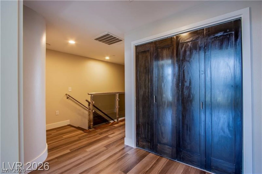 Photo 16 of 42, 8925 W Flamingo Road #228
