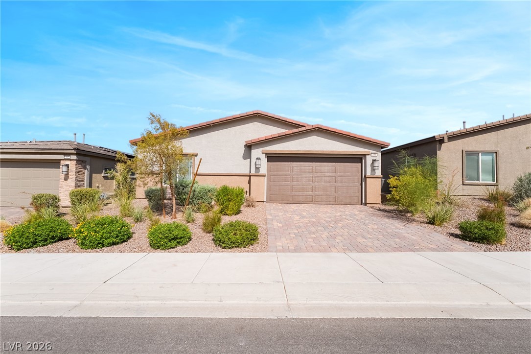 336 Aravalli Crest Street, Henderson 89015