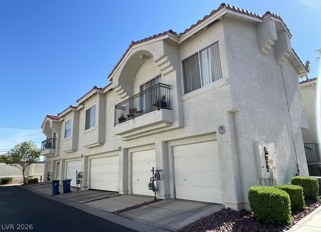 Photo 3 of 6201 E Lake Mead Boulevard #204