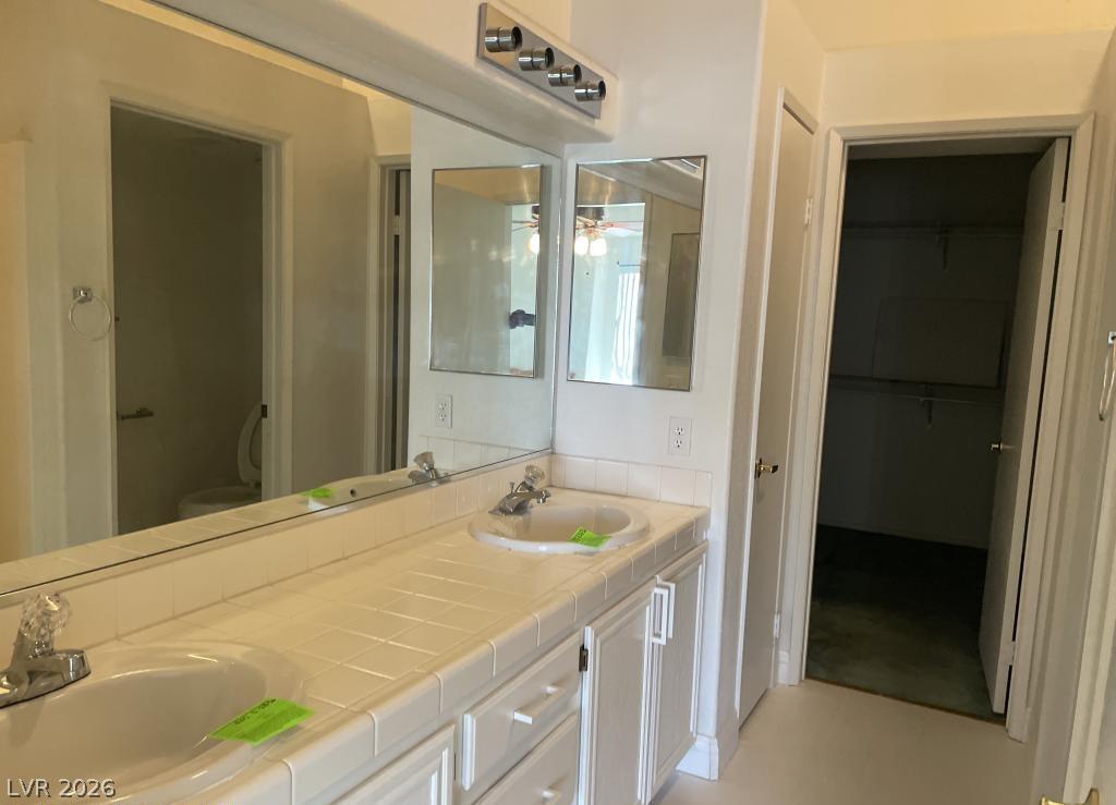 Photo 13 of 15, 6201 E Lake Mead Boulevard #204