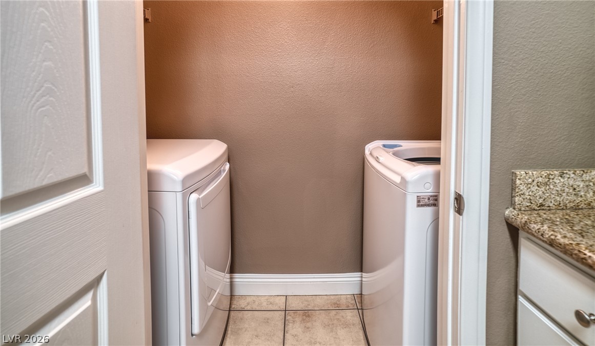 Photo 13 of 21, 8000 W Badura Avenue #1135