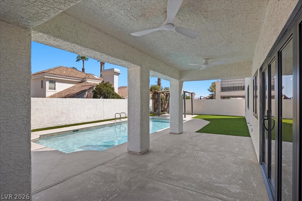 Photo 38 of 41, 8024 Shorecrest Drive
