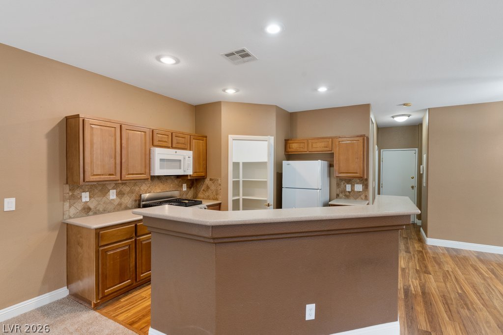 Photo 3 of 8710 Horizon Wind Avenue #103