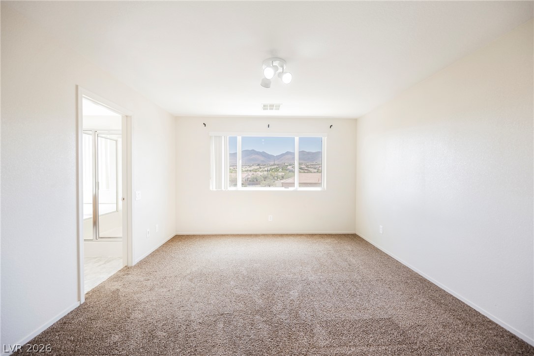 Photo 19 of 43, 2728 Holmfault Street