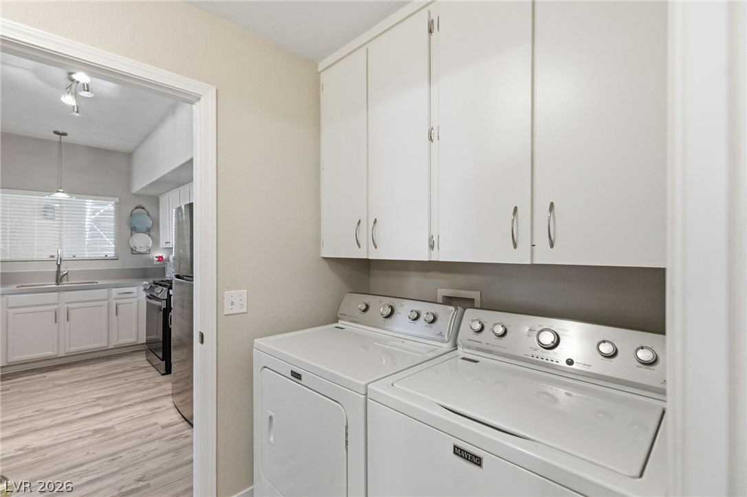 Photo 29 of 35, 8725 W Flamingo Road #102