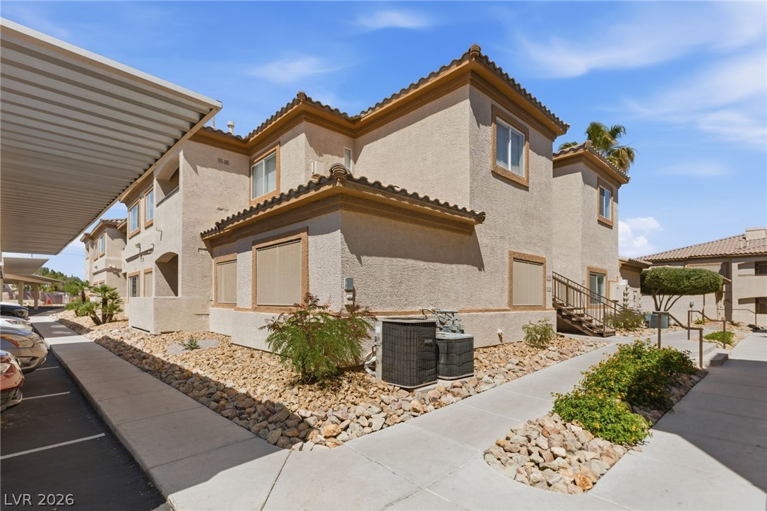 Photo 3 of 8725 W Flamingo Road #102