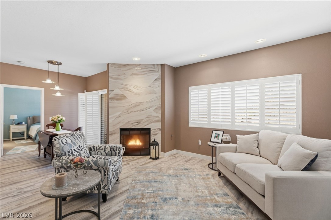 Photo 7 of 35, 8725 W Flamingo Road #102
