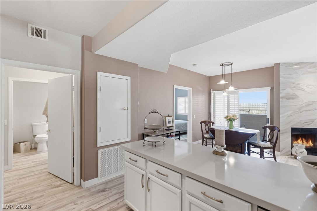 Photo 14 of 35, 8725 W Flamingo Road #102