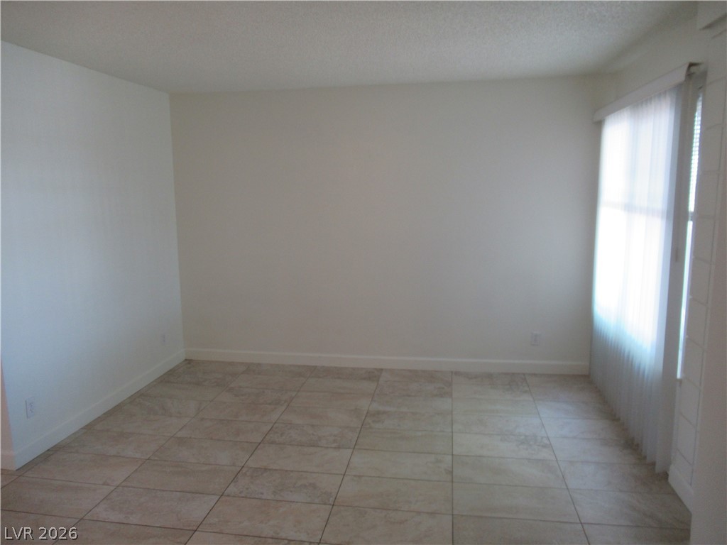 Photo 4 of 357 E VAN WAGENEN Street #0