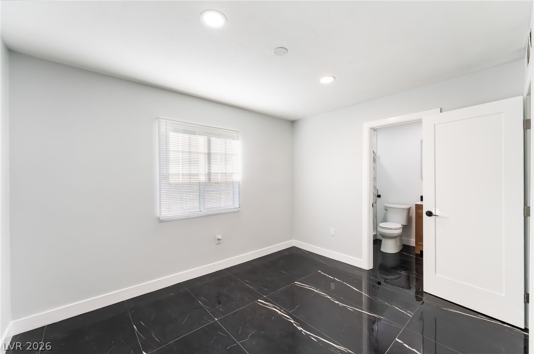 Photo 13 of 33, 3215 Dillon Avenue