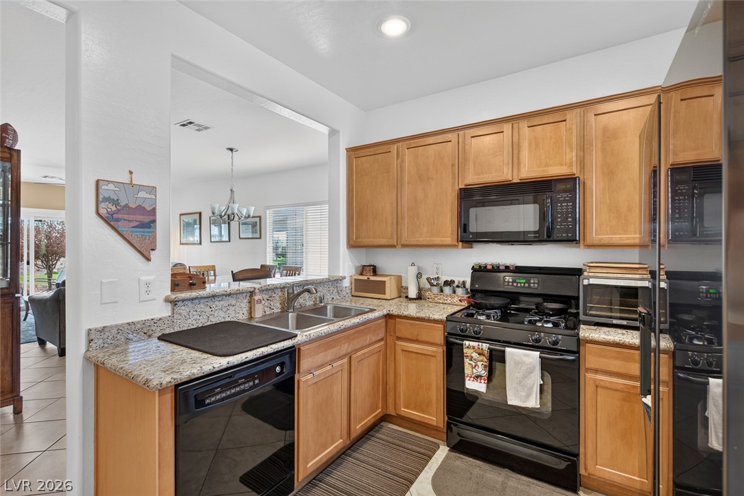 Photo 25 of 60, 7820 Pine Warbler Way