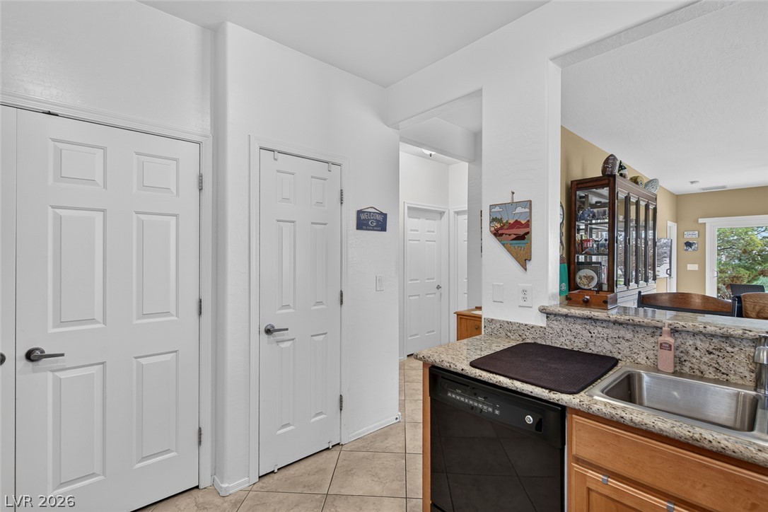 Photo 27 of 60, 7820 Pine Warbler Way
