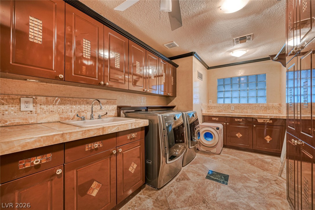 Photo 43 of 75, 2426 Palomino Lane
