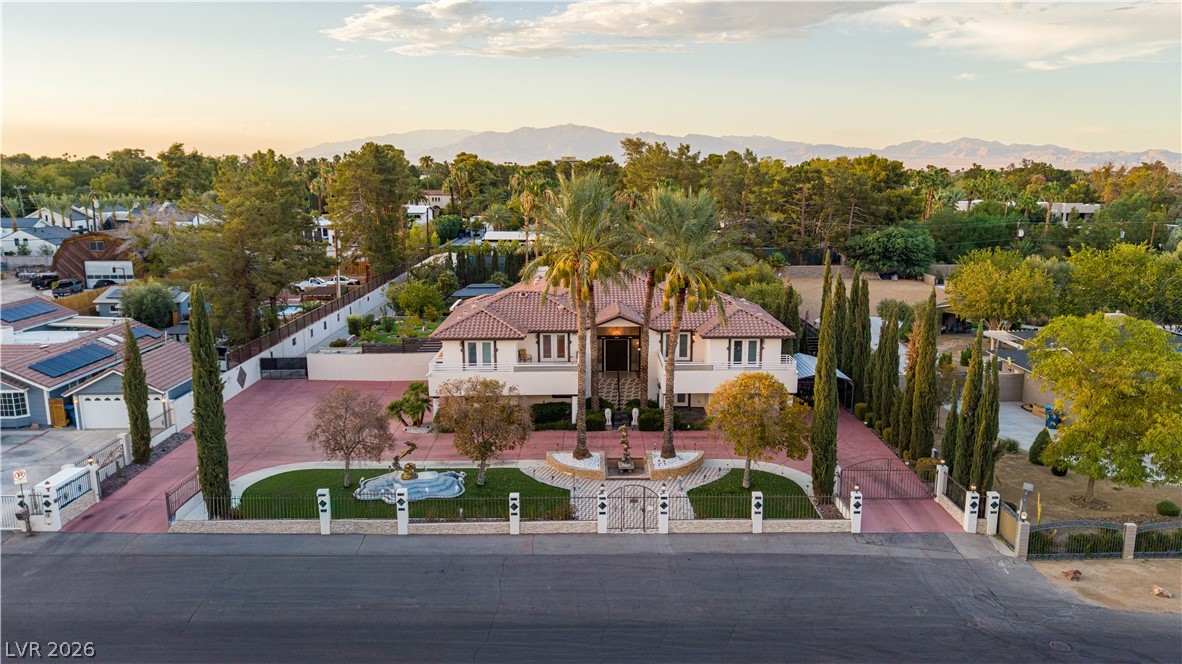 Photo 3 of 2426 Palomino Lane