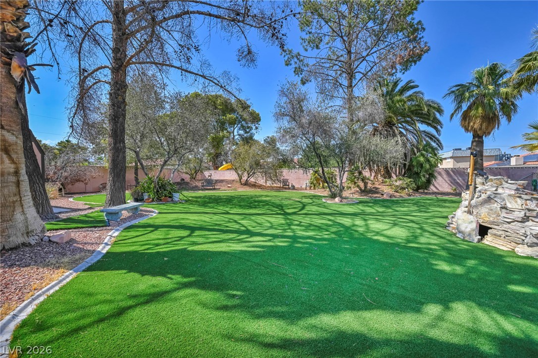 Photo 20 of 61, 2935 S Torrey Pines Drive