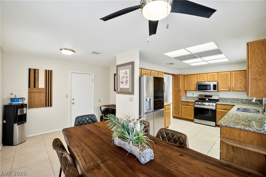 Photo 16 of 47, 9321 Quail Ridge Drive #24