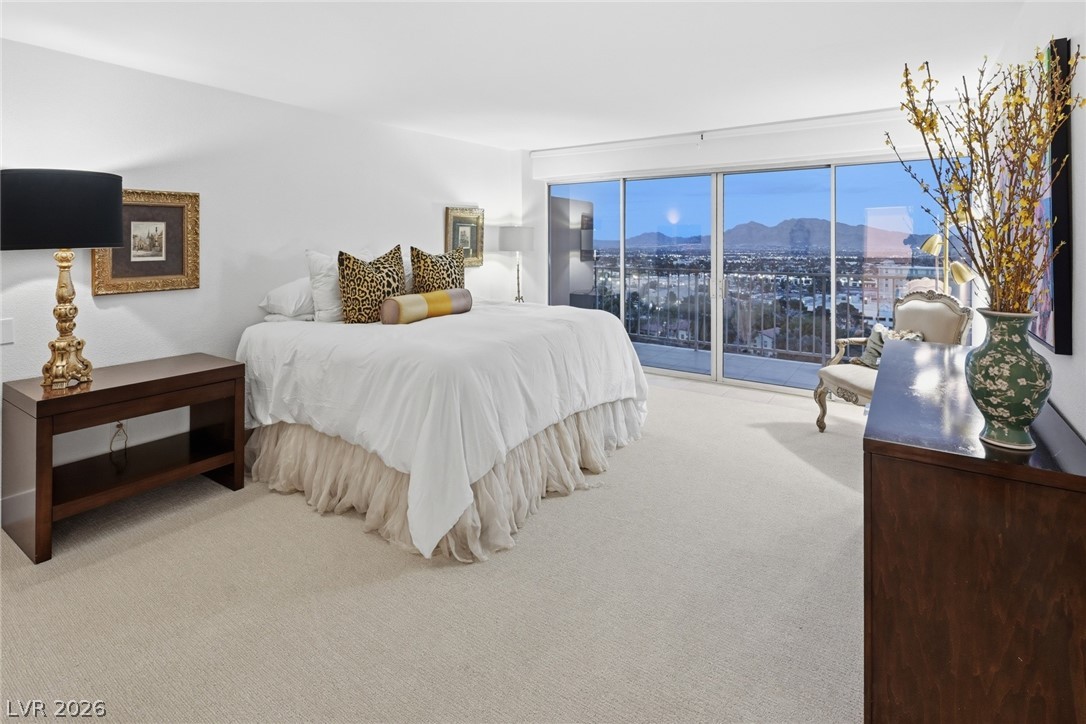 Photo 24 of 49, 3111 Bel Air Drive #15D