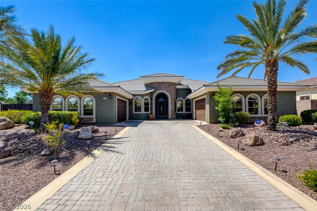 8465 Picket Ridge Court, Las Vegas 89143