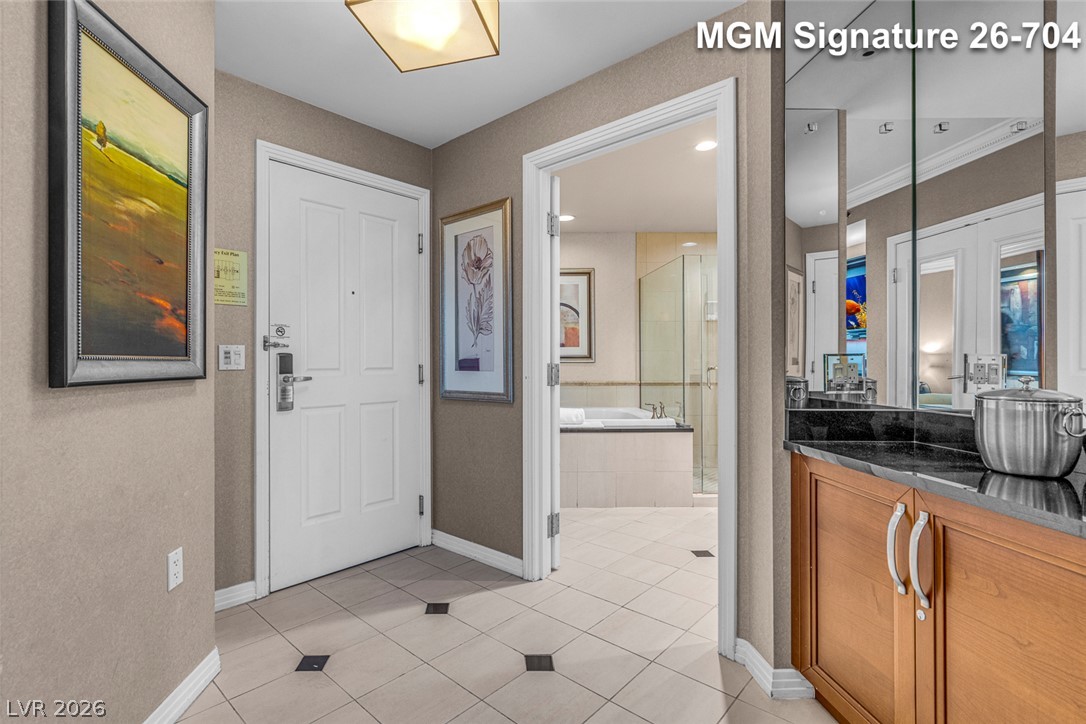 Photo 12 of 38, 135 E Harmon Avenue #1704