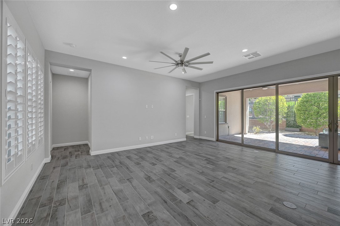 Photo 5 of 6709 Titanium Crest Street