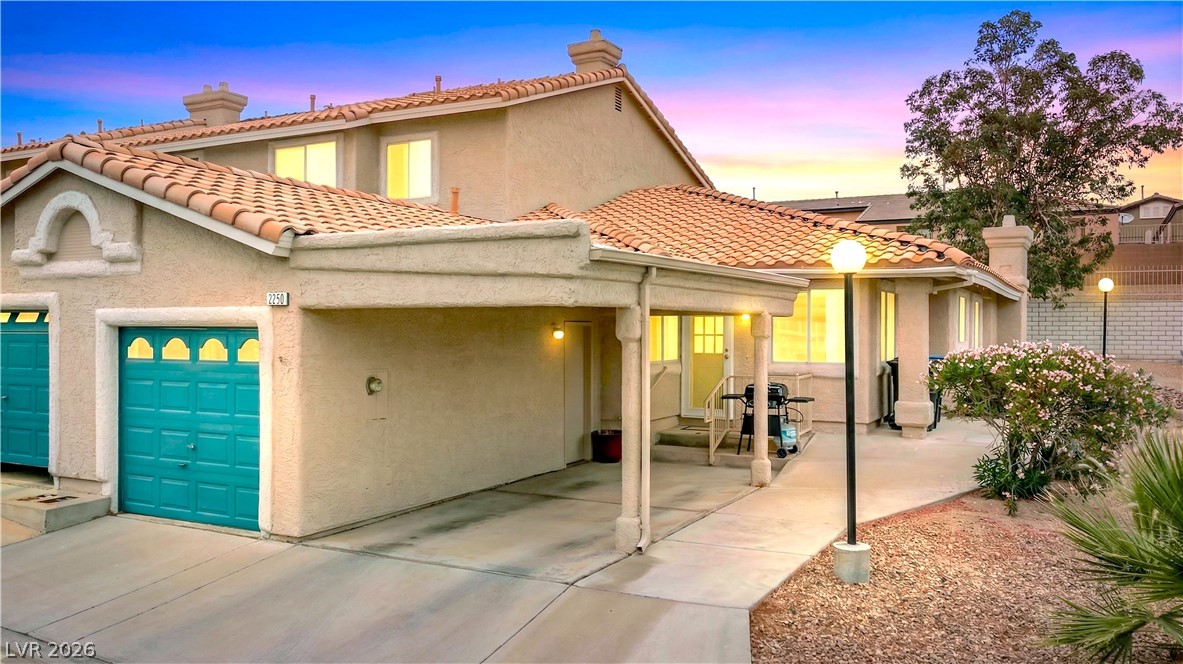 Photo 2 of 2250 Camel Mesa Drive